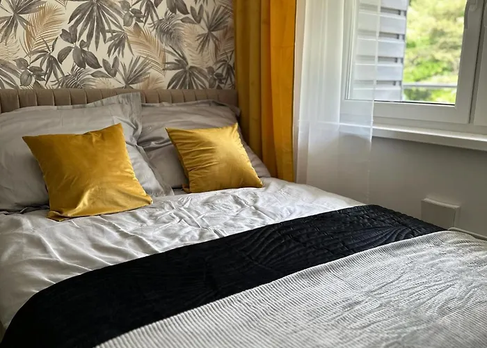 Dębina * Debina (Ustka)