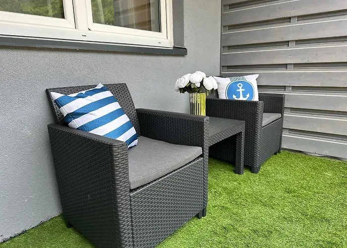 Apartament Dębina *